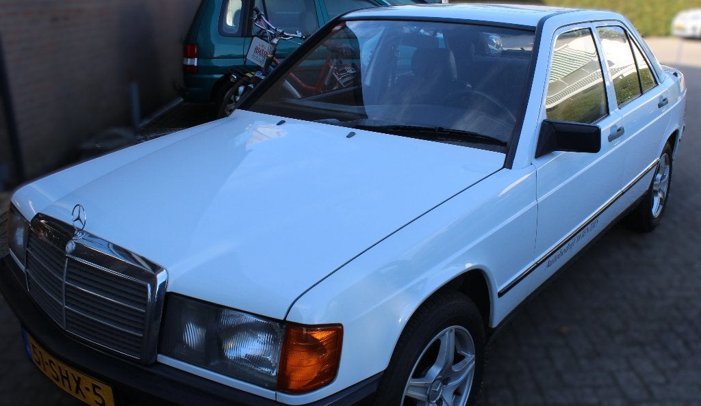 Mercedes-Benz 190-Serie 2.0 D 1986 Wit, foto 2