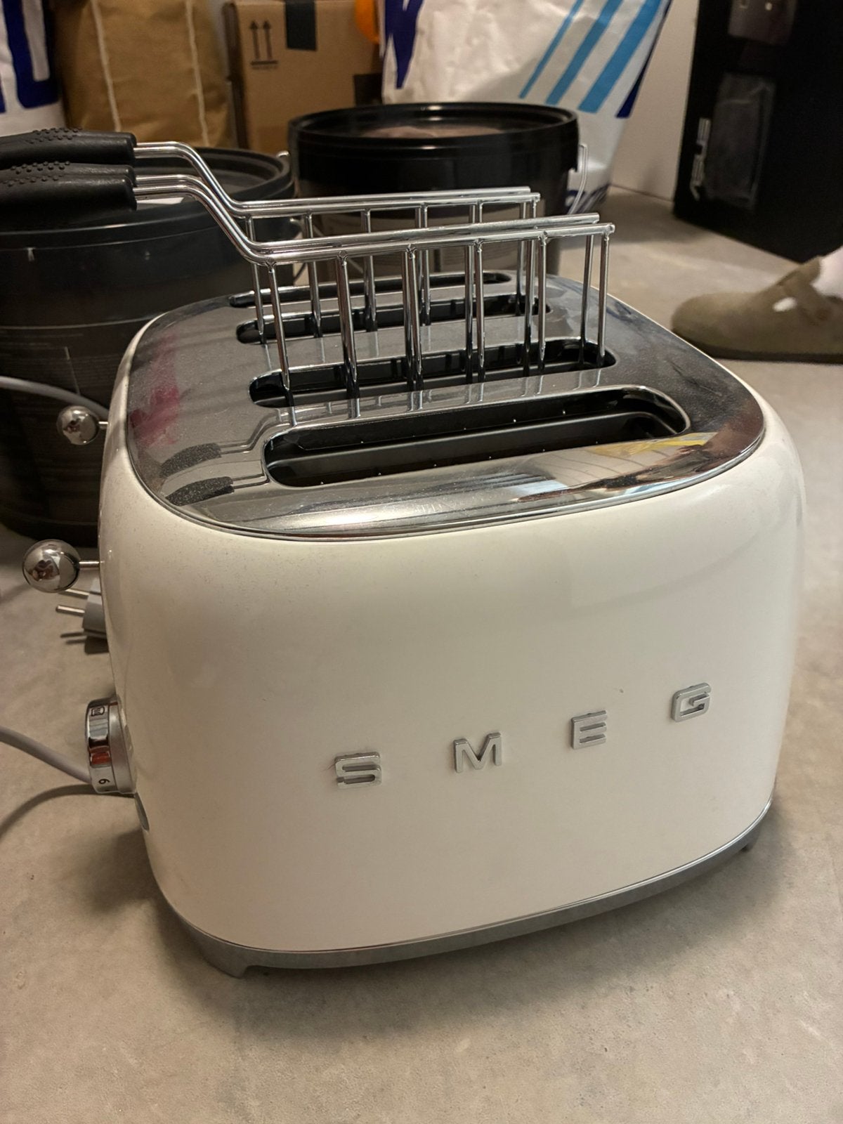 SMEG broodrooster beige/wit, Ophalen of Verzenden, Zo goed als nieuw