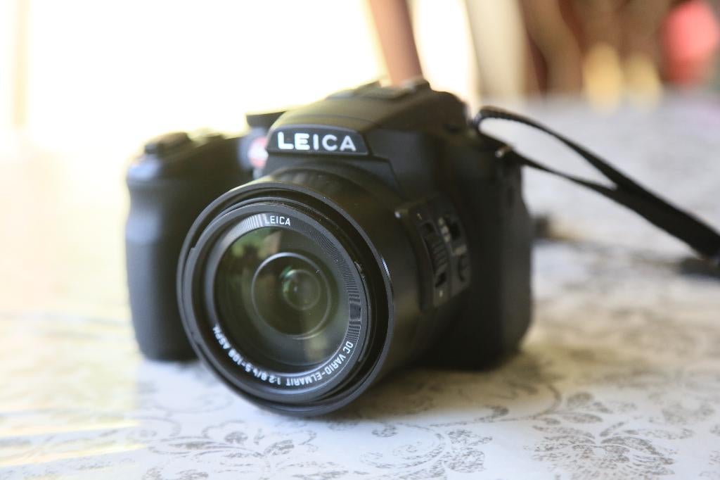 LEICA  V-LUX  4, Audio, Tv en Foto, Fotocamera's Digitaal, Ophalen, 12 Megapixel, Compact, Zo goed als nieuw