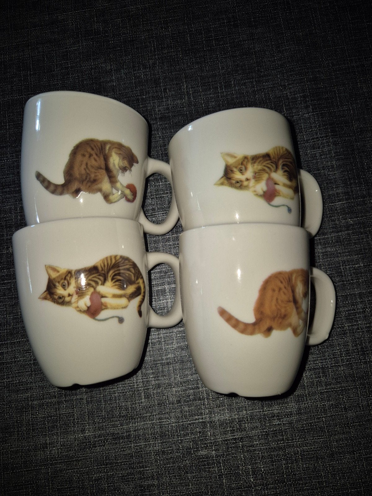 Set van 4 Katten senseokopjes - Francien van Westering, Gebruikt, Overige merken, Keramiek, Ophalen of Verzenden