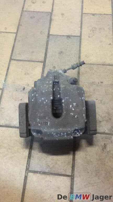 Remklauw rechtsvoor BMW 5-serie F10 F11 34116791920, Gebruikt, Ophalen of Verzenden, BMW, BMW