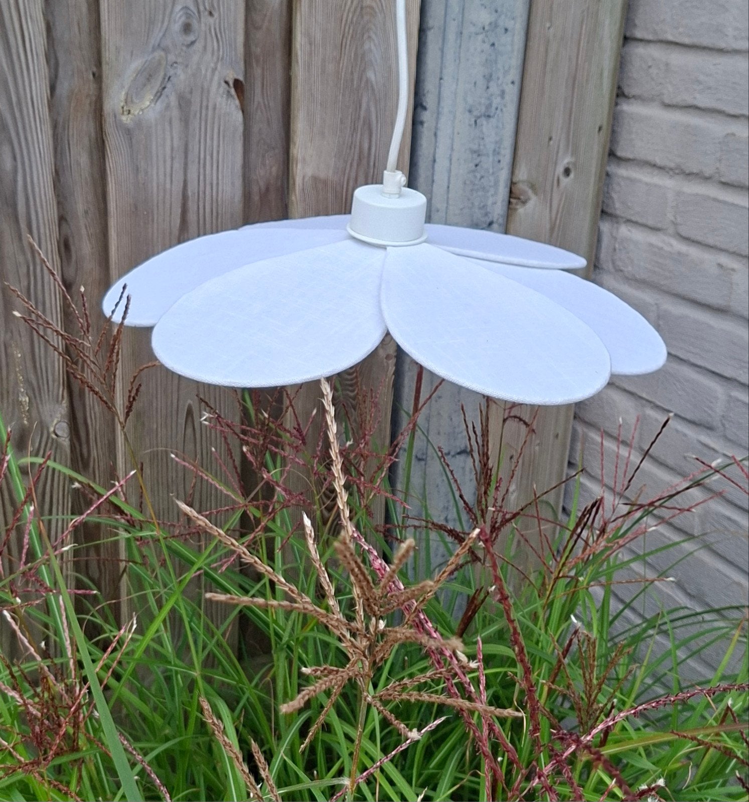 Lamp wit linnen bloemvorm D46 Hanglamp textiel Nieuw, Metaal, Nieuw, Modern, E27 (groot)