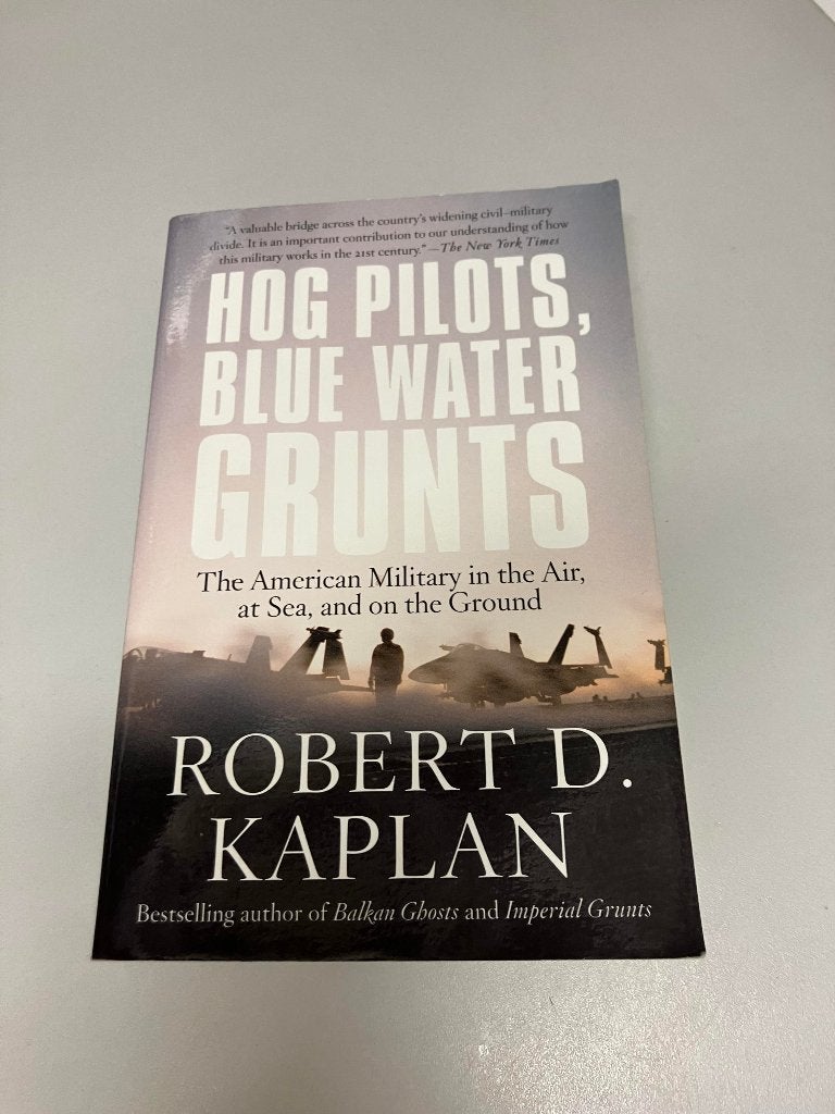 Hog pilots Blue water Grunts, Gelezen, Ophalen of Verzenden, Robert D. Kaplan, Algemeen