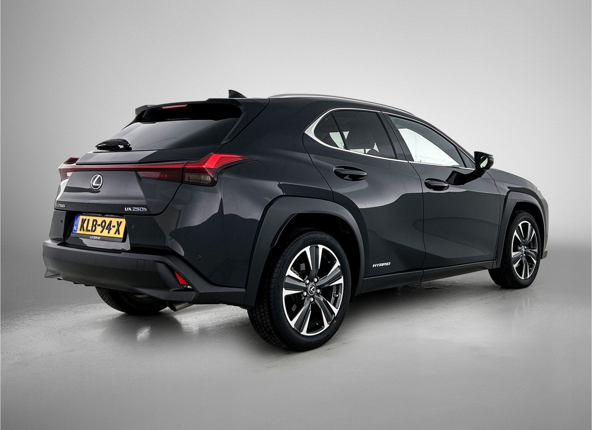 Lexus UX 250h Executive Line + President Pack | Mark Levinso, Auto's, Lexus, 12 maanden, Gebruikt, 4 cilinders, Leder en Stof