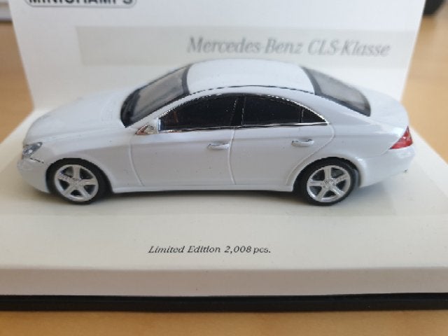 Mercedes-benz CLS klasse 2005, Ophalen of Verzenden, Zo goed als nieuw, Auto, MiniChamps