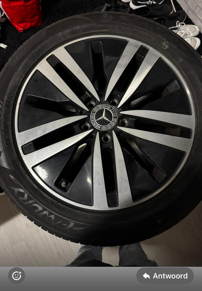 Velgen +  Banden - Set van 4 17inch Mercedes AMG, Auto-onderdelen, Banden en Velgen, Nieuw, 17 inch, Ophalen of Verzenden, Band(en)