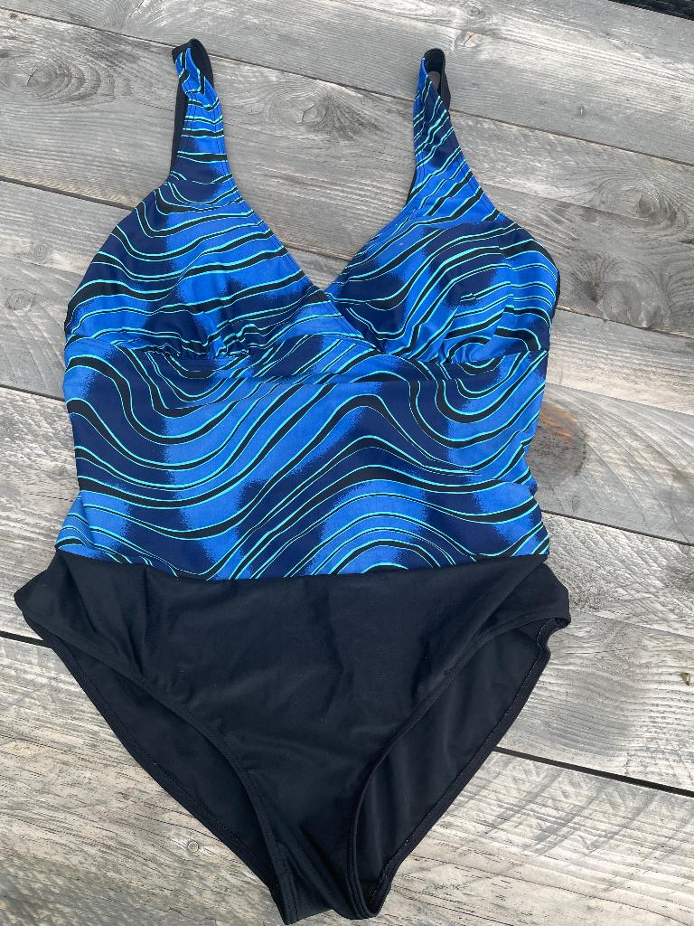 sportief badpak mt 48, Kleding | Dames, Grote Maten, Ophalen of Verzenden, Nieuw, Zwart, Lingerie of Zwemkleding