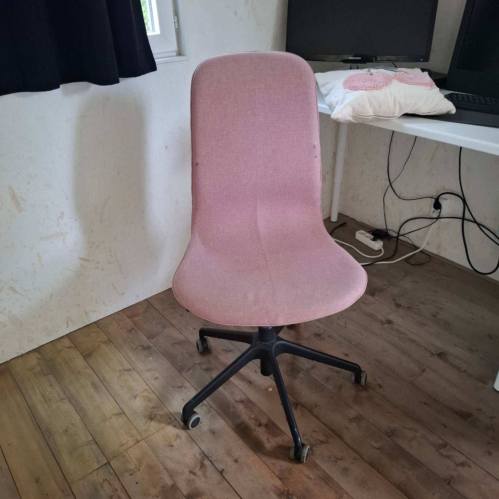 IKEA bureaustoel roze - comfortabel en stijlvol, Ophalen of Verzenden, Gebruikt, Roze, Bureaustoel