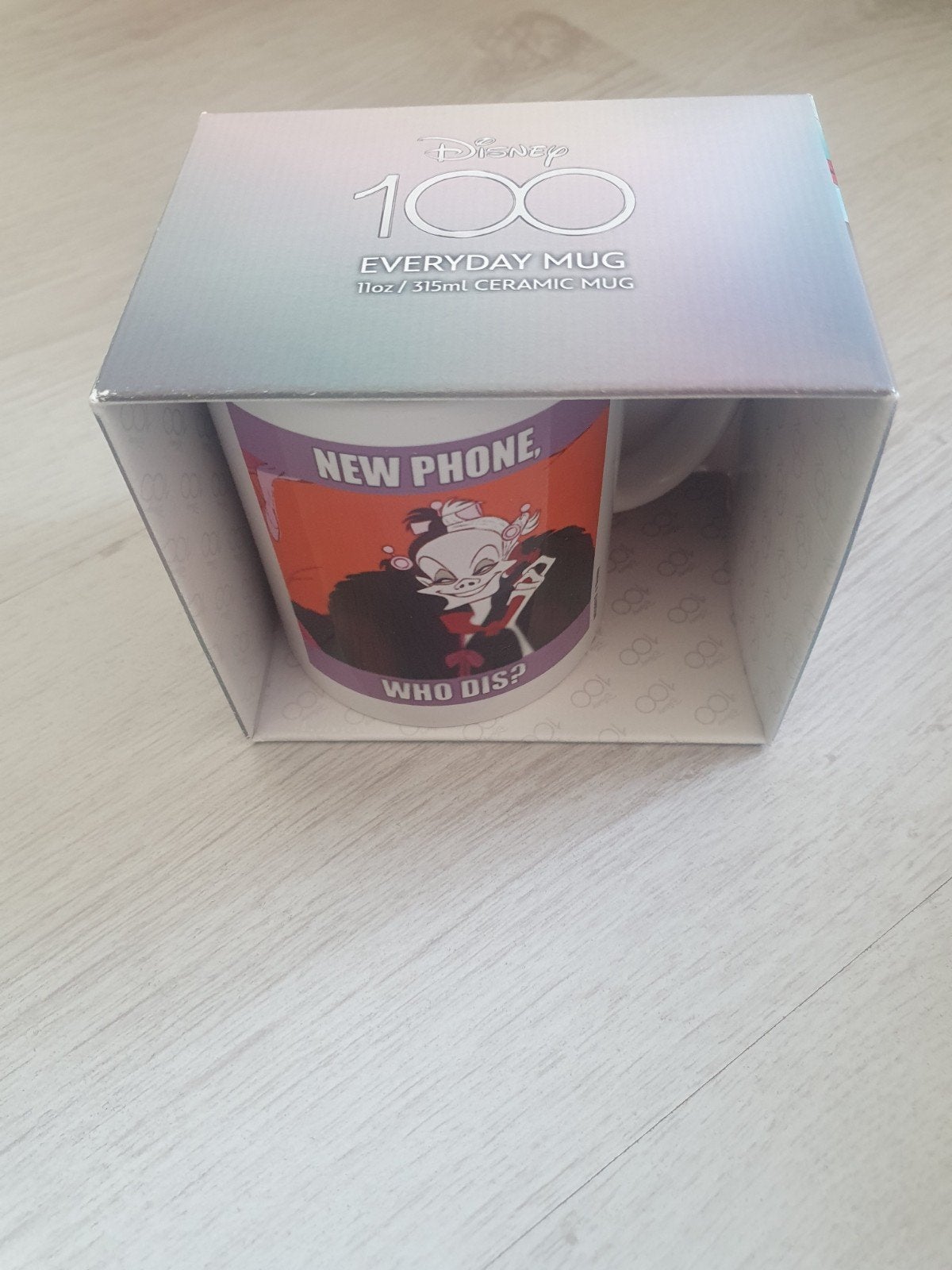 Te koop Disney Cruella mok, Verzamelen, Disney, Ophalen, Servies