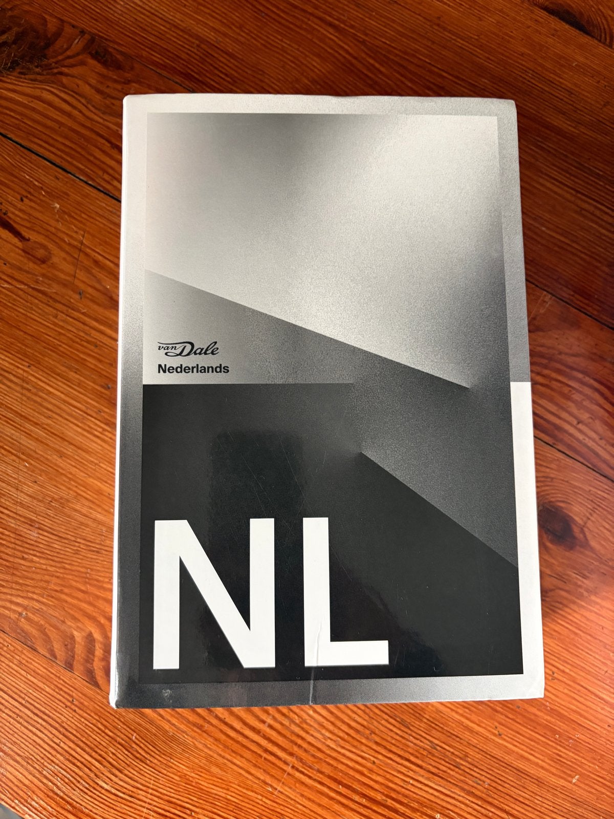 Van Dale Groot woordenboek Nederlands voor school, Boeken, Ophalen of Verzenden, Zo goed als nieuw, Van Dale, Nederlands
