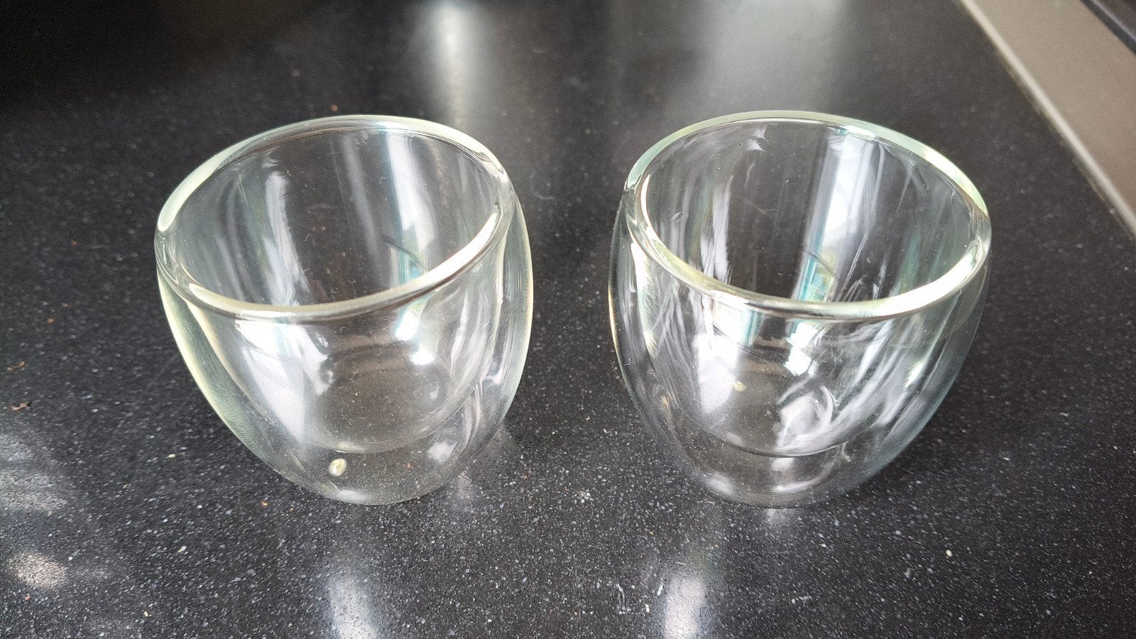 Dubbelwandige glazen - Set van 2, Ophalen, Zo goed als nieuw, Overige merken, Glas