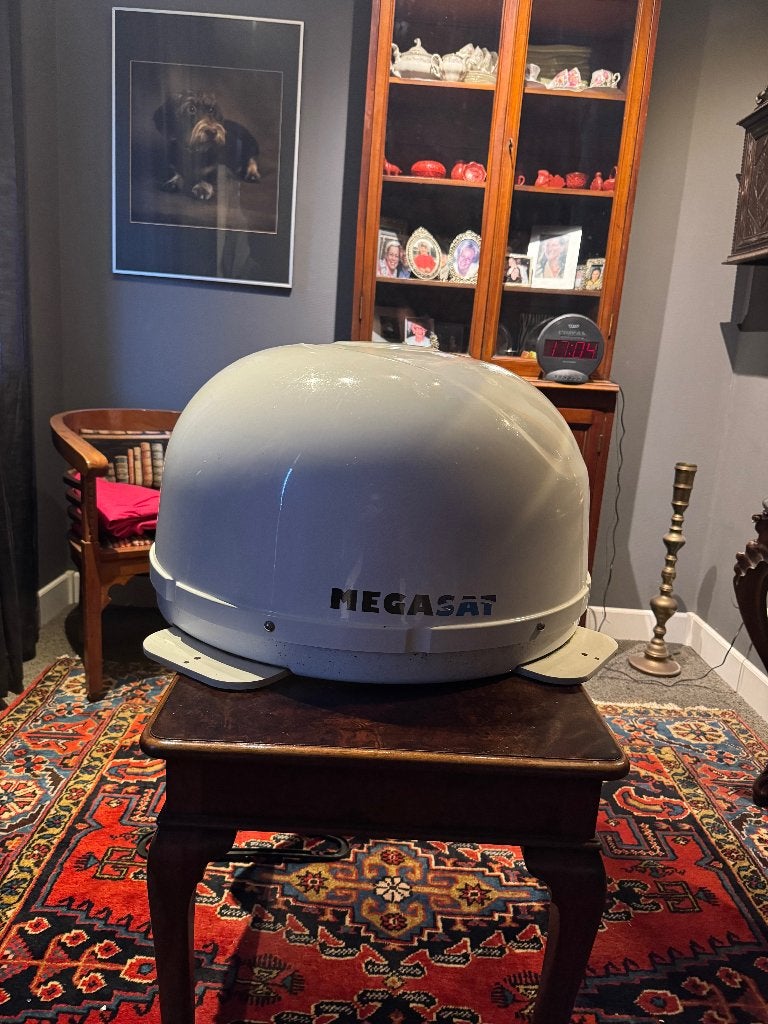 Megasat Satelliet antenne, Ophalen, Gebruikt, (Schotel)antenne, Overige merken