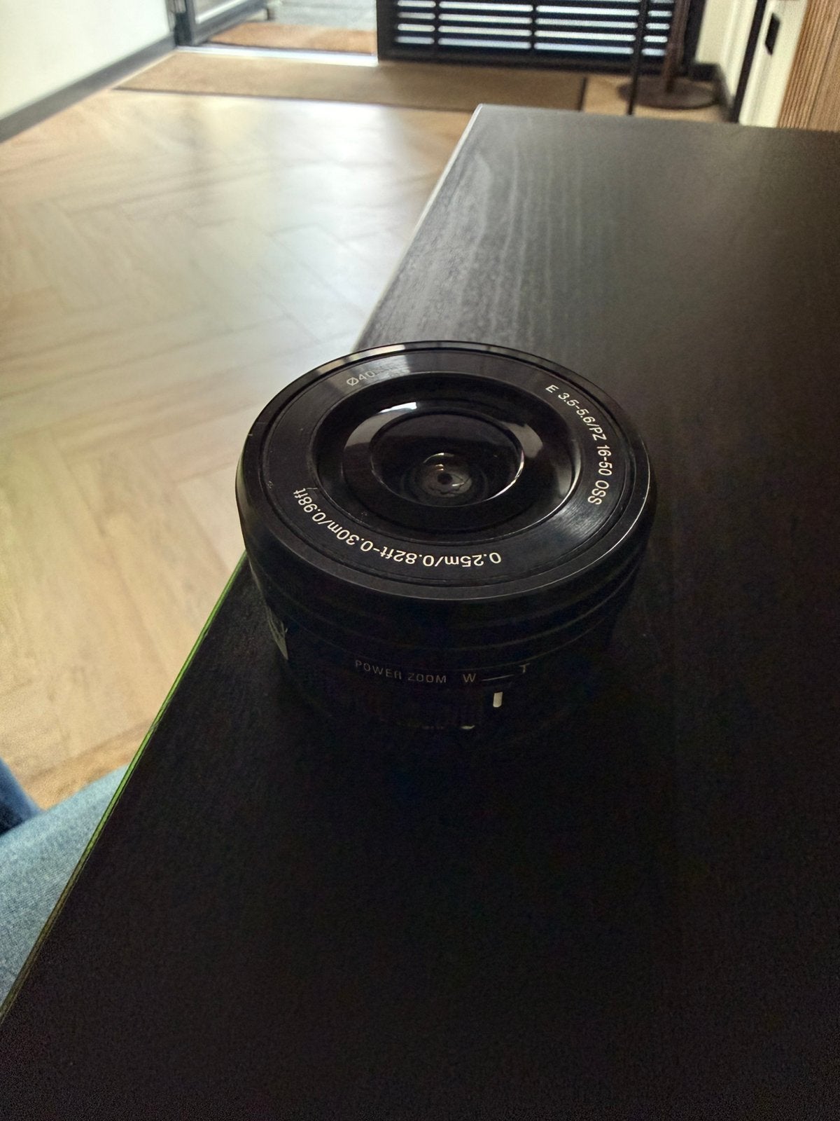 Sony E 16-50mm f/3.5-5.6 PZ OSS (SELP1650), Ophalen, Zo goed als nieuw, Standaardlens, Zoom