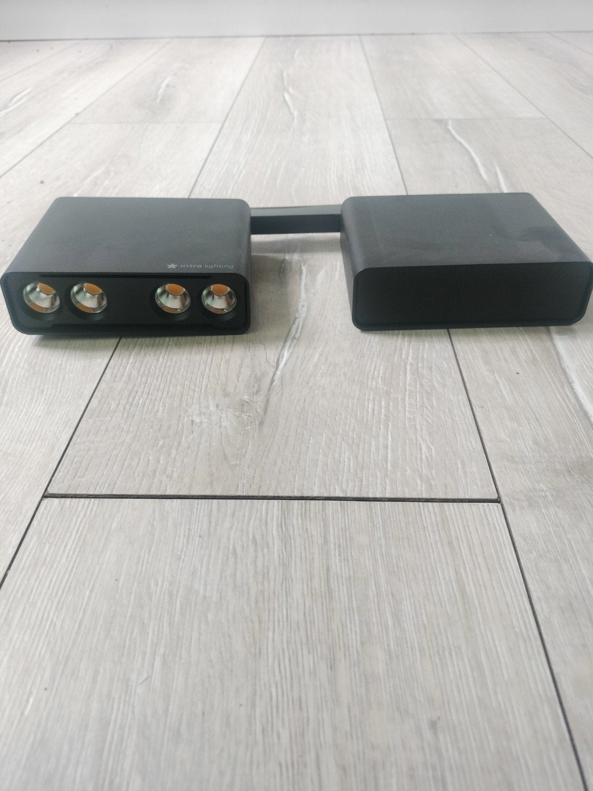 Vibia Deux Pieces T LED Design Wandlamp Zwart – Nieuw in doo, Ophalen, Led-lamp, Nieuw, Overige fittingen
