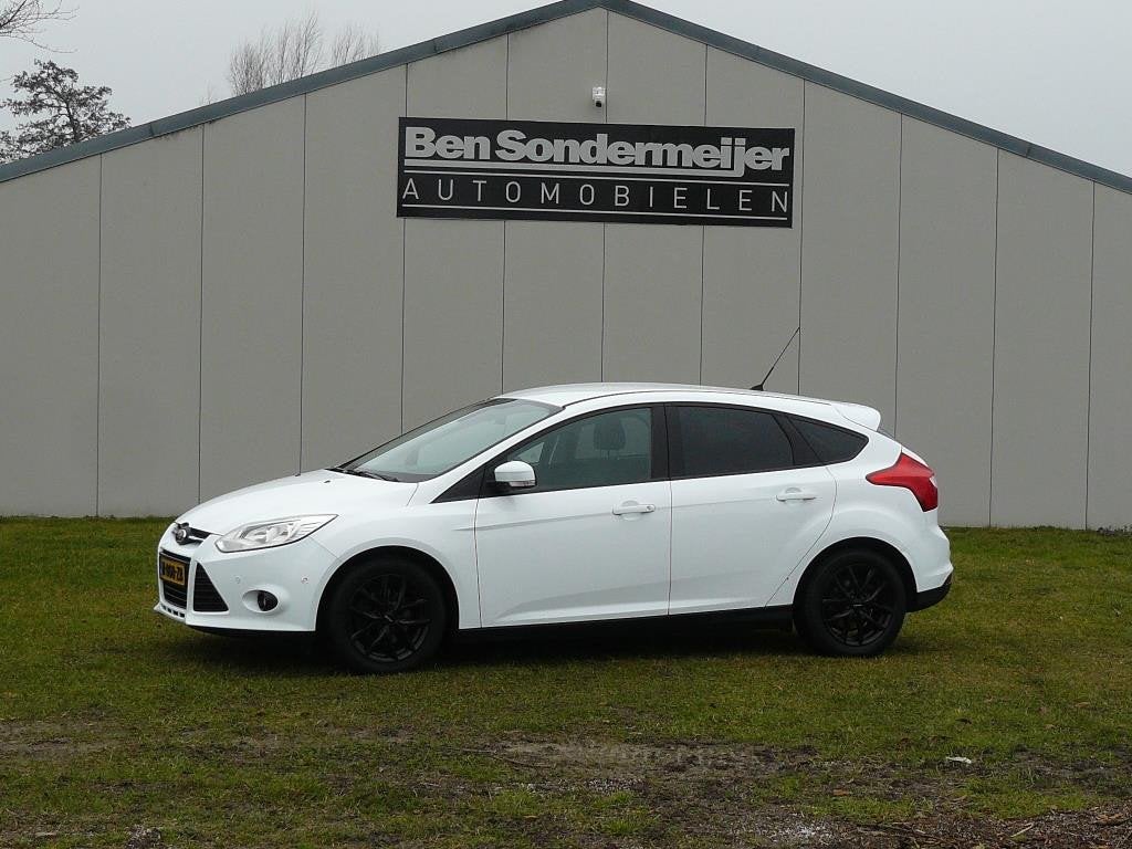 Ford Focus 1.0 EcoBoost Titanium koppakking lekt zie tekst, Euro 5, Gebruikt, Zwart, 635 kg