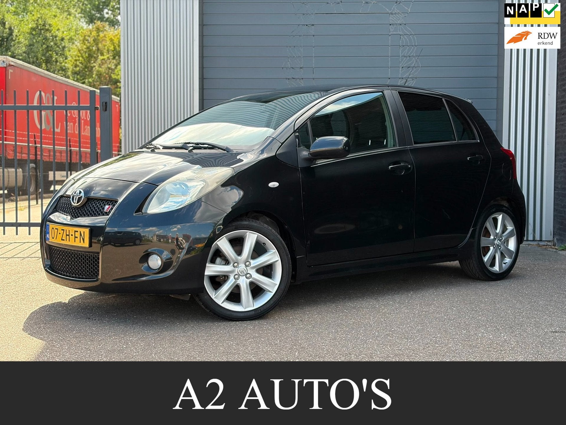 Toyota Yaris 1.8 VVTi TS Airco|Nap, Voorwielaandrijving, Gebruikt, Zwart, 4 cilinders