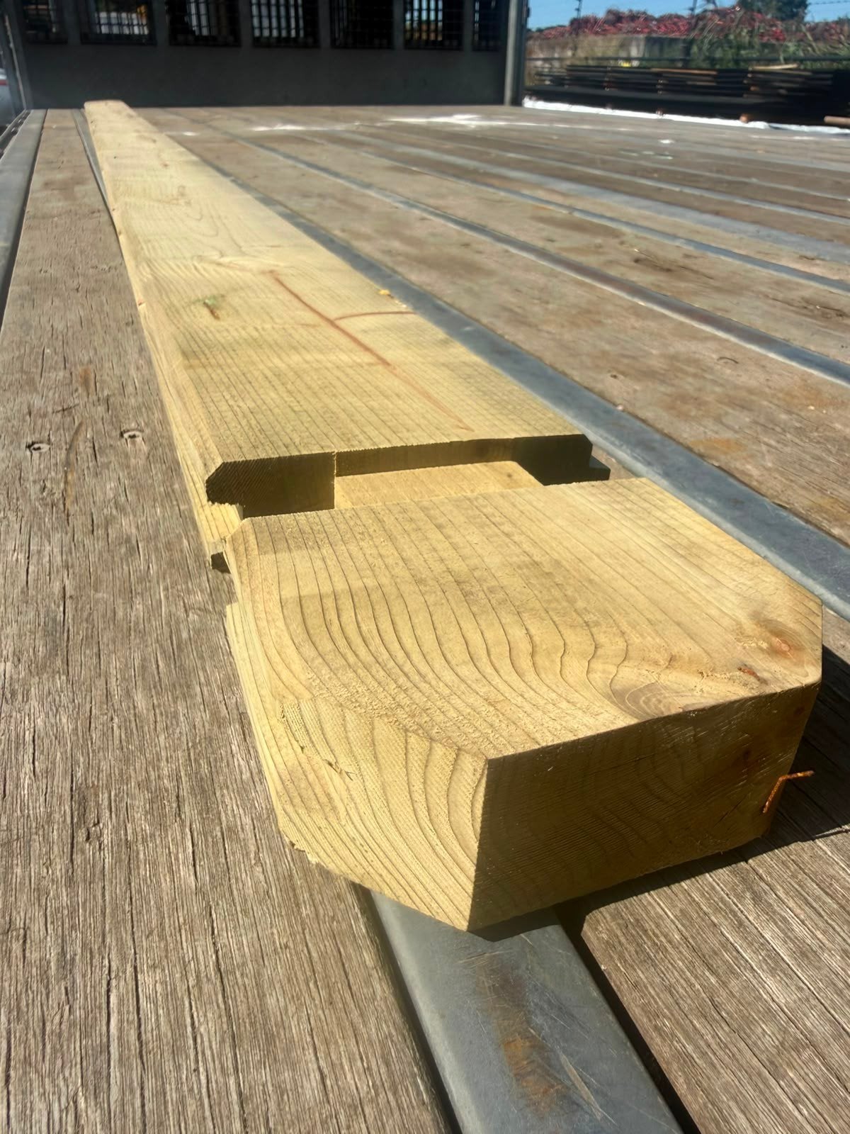 blokhutprofiel 44mm 350 cm lang, Ophalen, Nieuw, Minder dan 180 cm, Palen