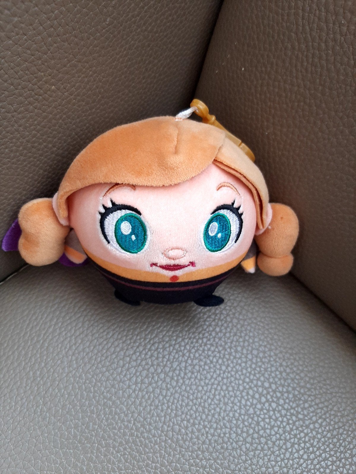 Disney Frozen Anna Tsum Tsum knuffel sleutelhanger, Oranje, Disney, Overige typen, Ophalen of Verzenden