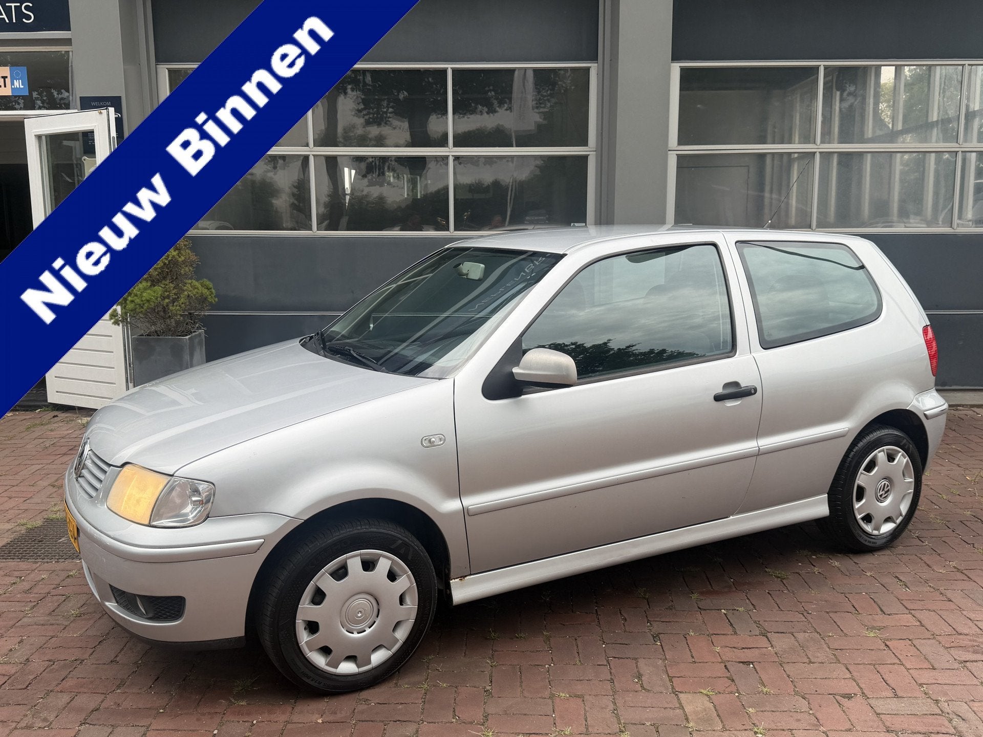 Volkswagen Polo 1.9 SDI Trendline Bj 2001 Apk 10-2026, Auto's, Stof, 64 pk, Metallic lak, Volkswagen