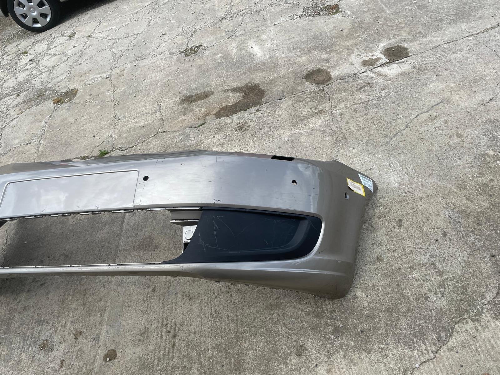 Voorbumper VW Touran 2012-2017 - Gebruikt, Gebruikt, Ophalen of Verzenden, Bumper, Volkswagen
