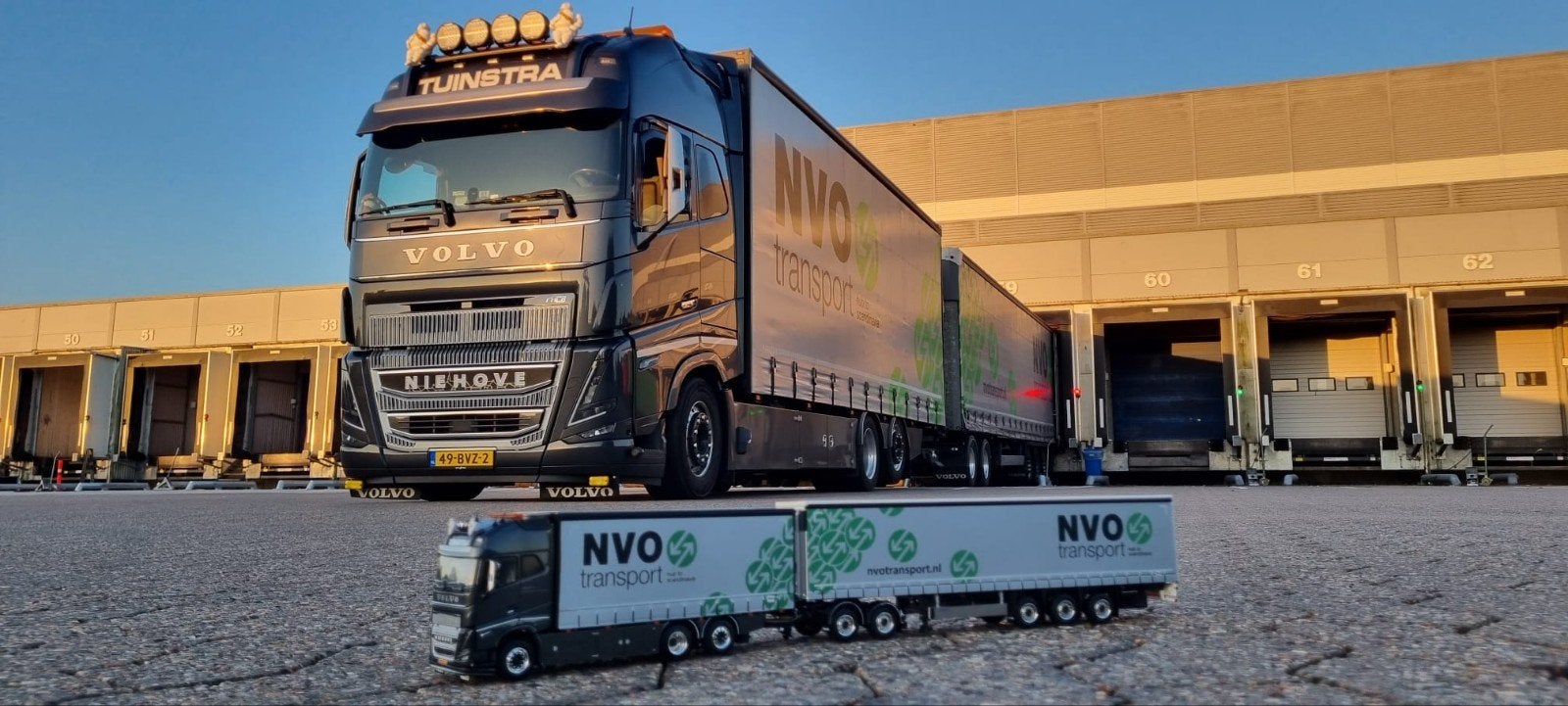 WSI Model FH16 Tuinstra, Ophalen of Verzenden, Nieuw, Bus of Vrachtwagen, Wsi
