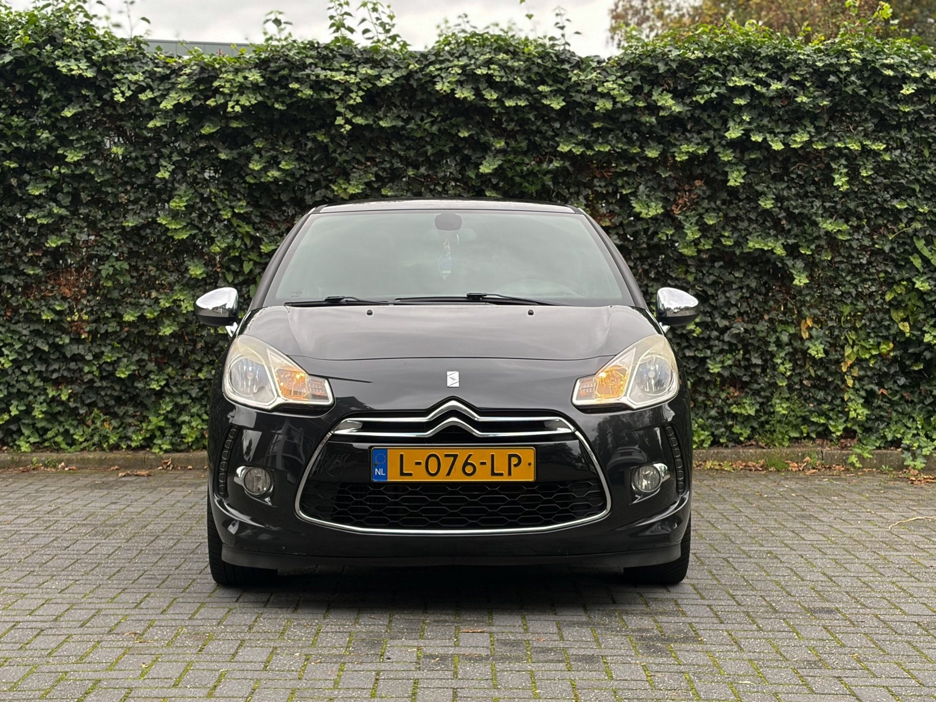 Citroen DS3 1.6 THP Sport Chic | Full Option | Nieuwe APK, Auto's, Euro 5, 15 km/l, Gebruikt, Zwart
