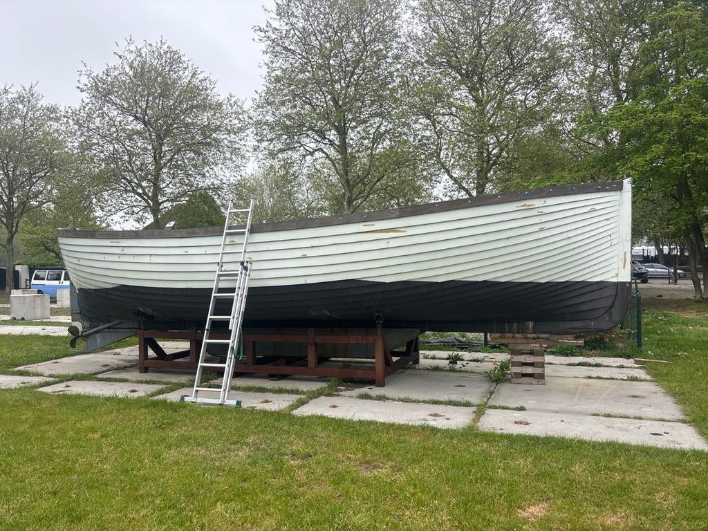Omgebouwde reddingsloep met nieuwe marine scheepsdieselmotor, Watersport en Boten, Ophalen, Gebruikt, Binnenboordmotor, Overige brandstoffen
