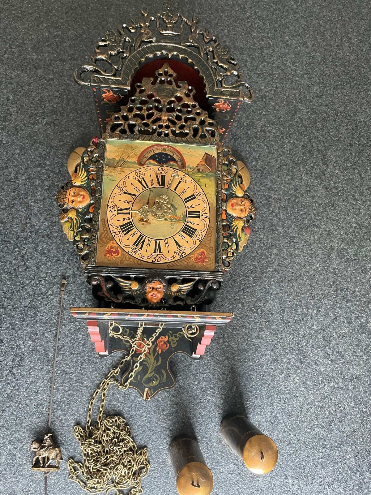 Antieke ogende Friese stoeltjes klok Handgeschilderde Detail, Ophalen