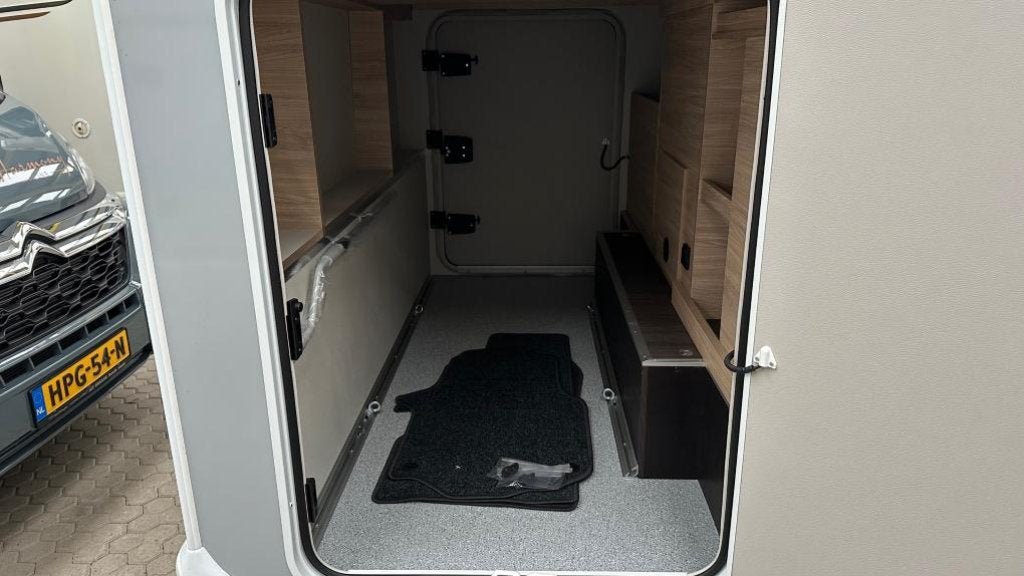 Knaus Van TI Plus 650 MEG PLATINUM SELECTION, Caravans en Kamperen, Automaat, Ringverwarming, Tot en met 2, 6 tot 7 meter