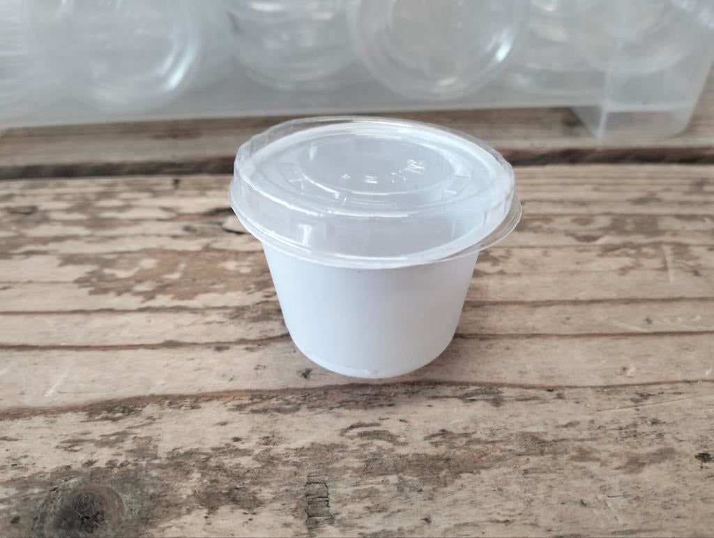 135 kleine  bakjes met deksel, Ophalen of Verzenden, Nieuw, Overige typen