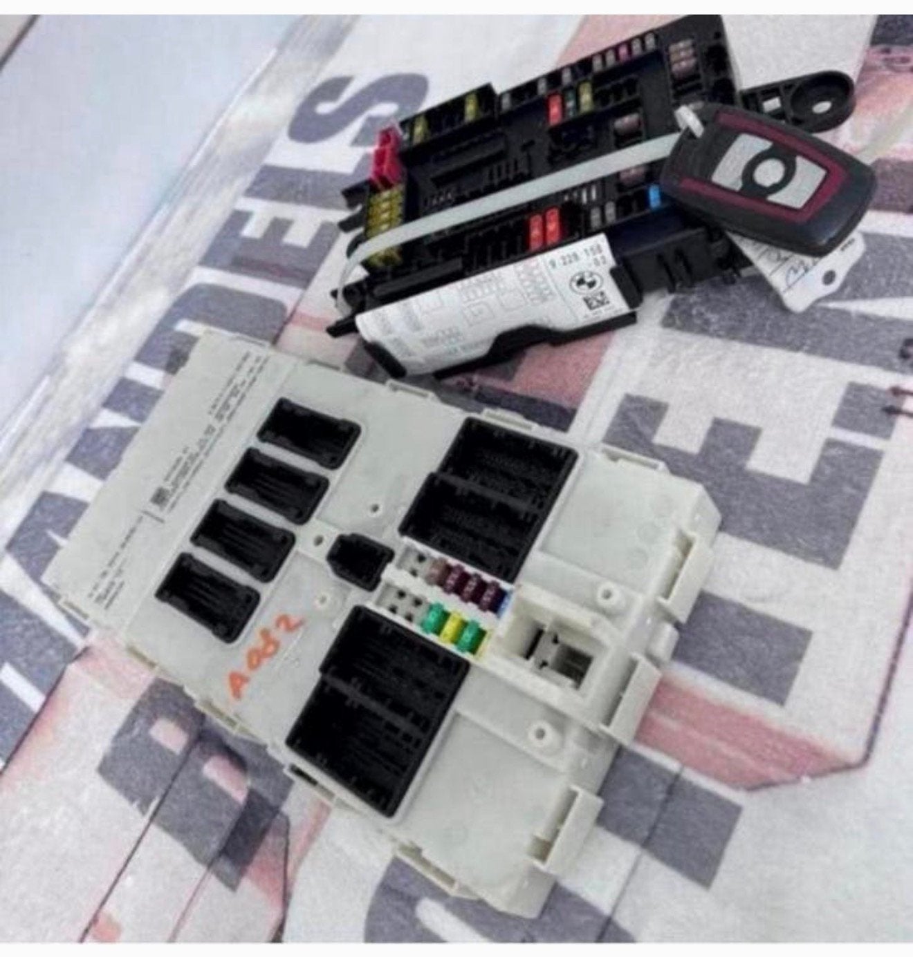 Bmw 1-serie E87 Zekeringkast + BCM module 931568501 2007-11, Ophalen of Verzenden, H, H, H