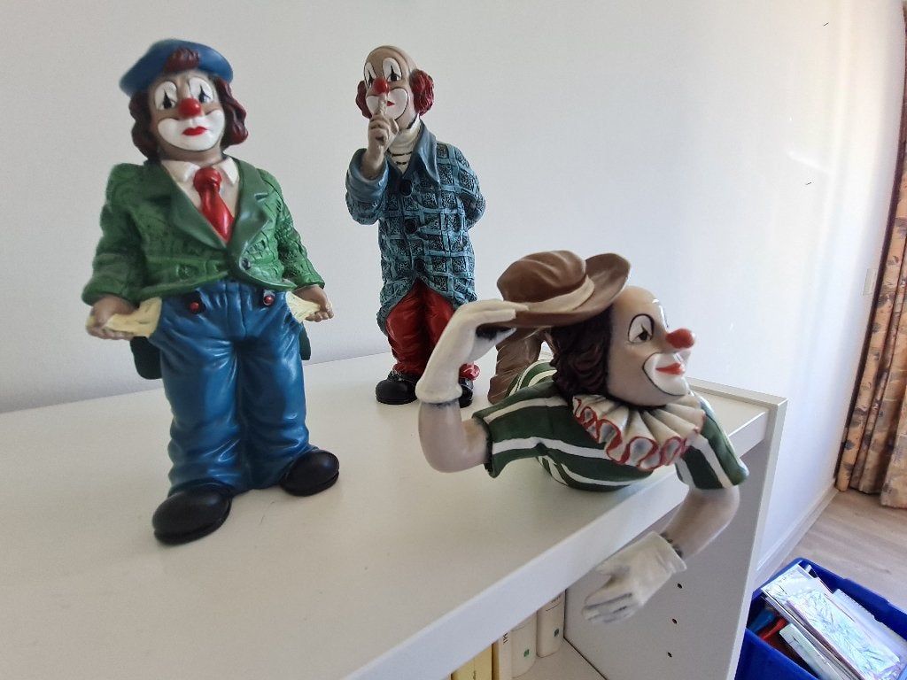 Drie clowns - keramiek, Ophalen