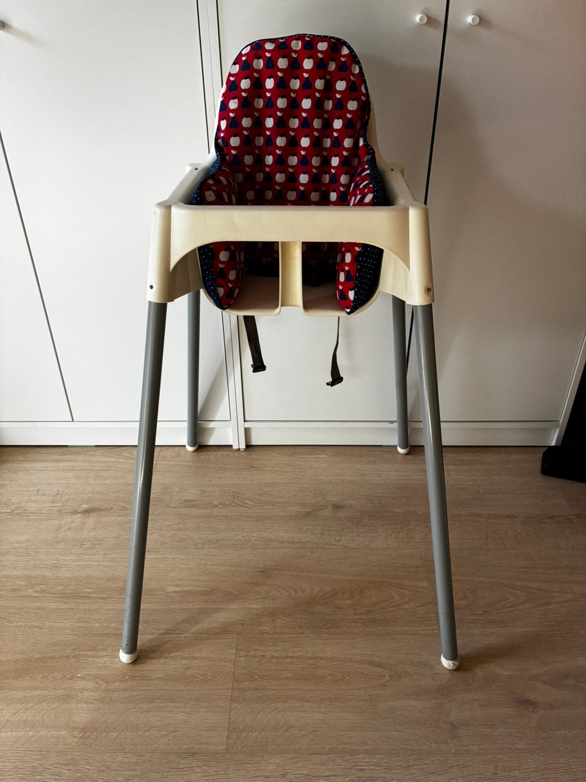Kinderstoel - Antilop - IKEA - met schone stoelverkleiner, Ophalen, Gebruikt, Overige typen, Gordel(s)