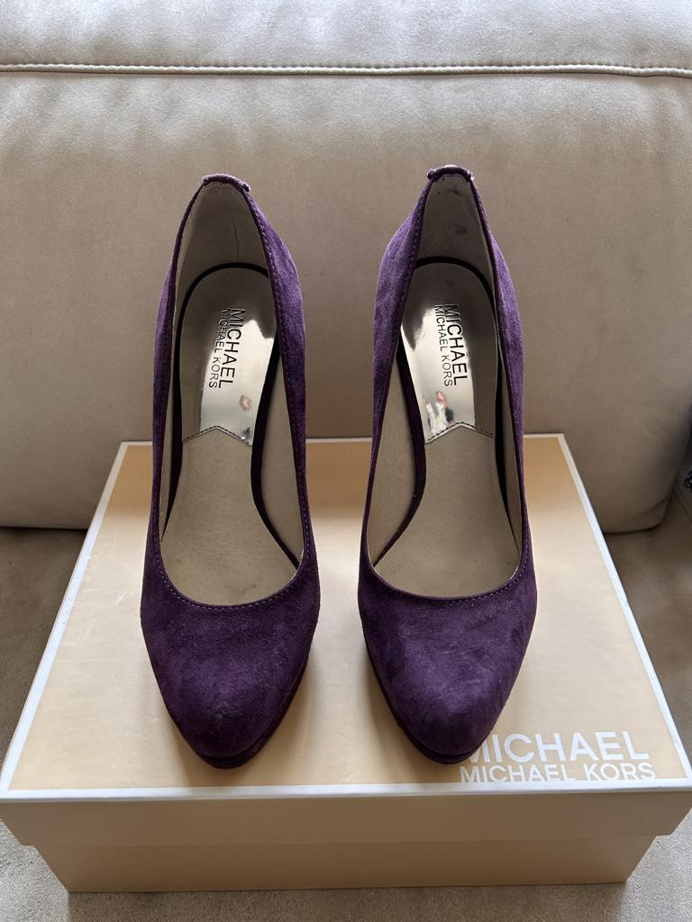 Pumps Michael Kors 38,5, Kleding | Dames, Schoenen, Pumps, Ophalen of Verzenden, Zo goed als nieuw, Overige kleuren
