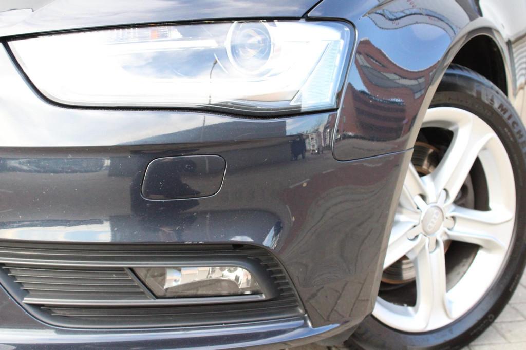 Audi A4 Limousine 1.8 TFSI AUT. I CRUISE I AFN. TREKH I NAVI, Euro 5, Stof, Gebruikt, 4 cilinders