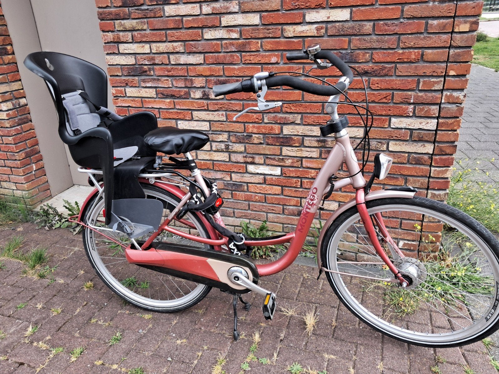 Batavus Liberty damesfiets met kinderzitje + AHA slot, Ophalen, Terugtraprem, Versnellingen, Batavus
