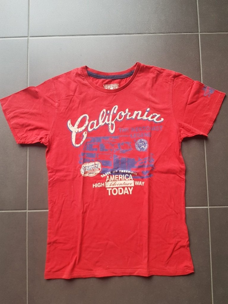 Rood T-shirt met 'California' print - Maat L, Maat 52/54 (L), Verzenden, Nieuw, Original T-Shirt