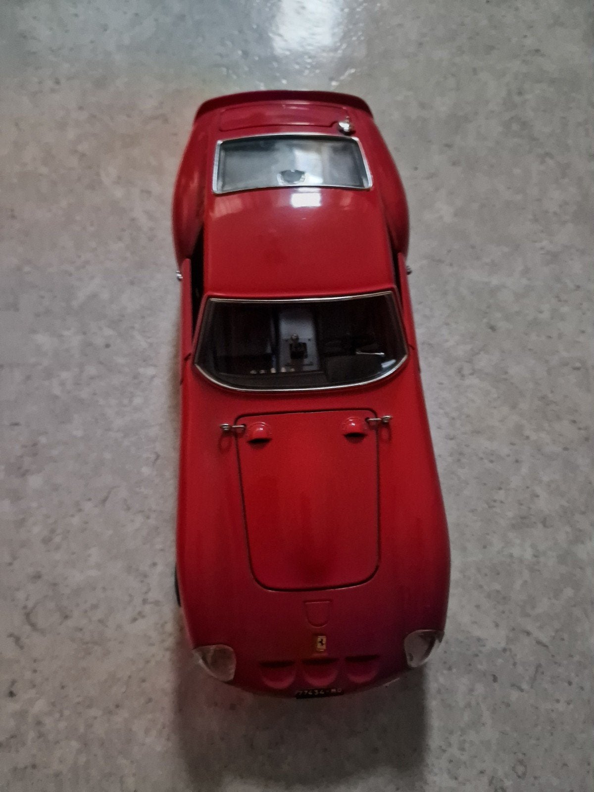 Ferrari 250 GTO schaalmodel 1:18, Hobby en Vrije tijd, Modelauto's | 1:18, Verzenden