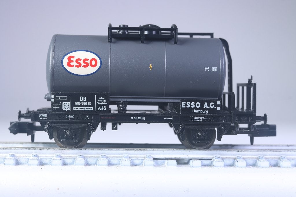14-tons ketelwagen, 'ESSO', grijs, DB, Gelijkstroom, Trix, Ophalen of Verzenden, Nieuw