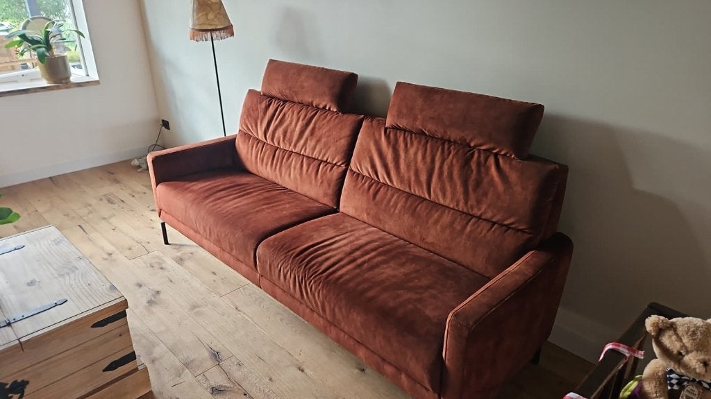Roestbruine bank, Huis en Inrichting, Ophalen, Modern, Comfortabel, Roestbruin, Driepersoons, 75 tot 100 cm