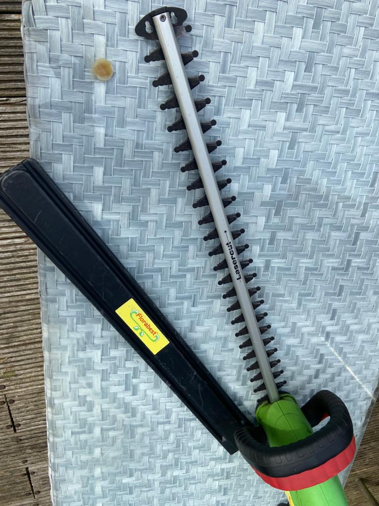 Elektrische heggenschaar 61 cm, Ophalen, Gebruikt, Elektrisch