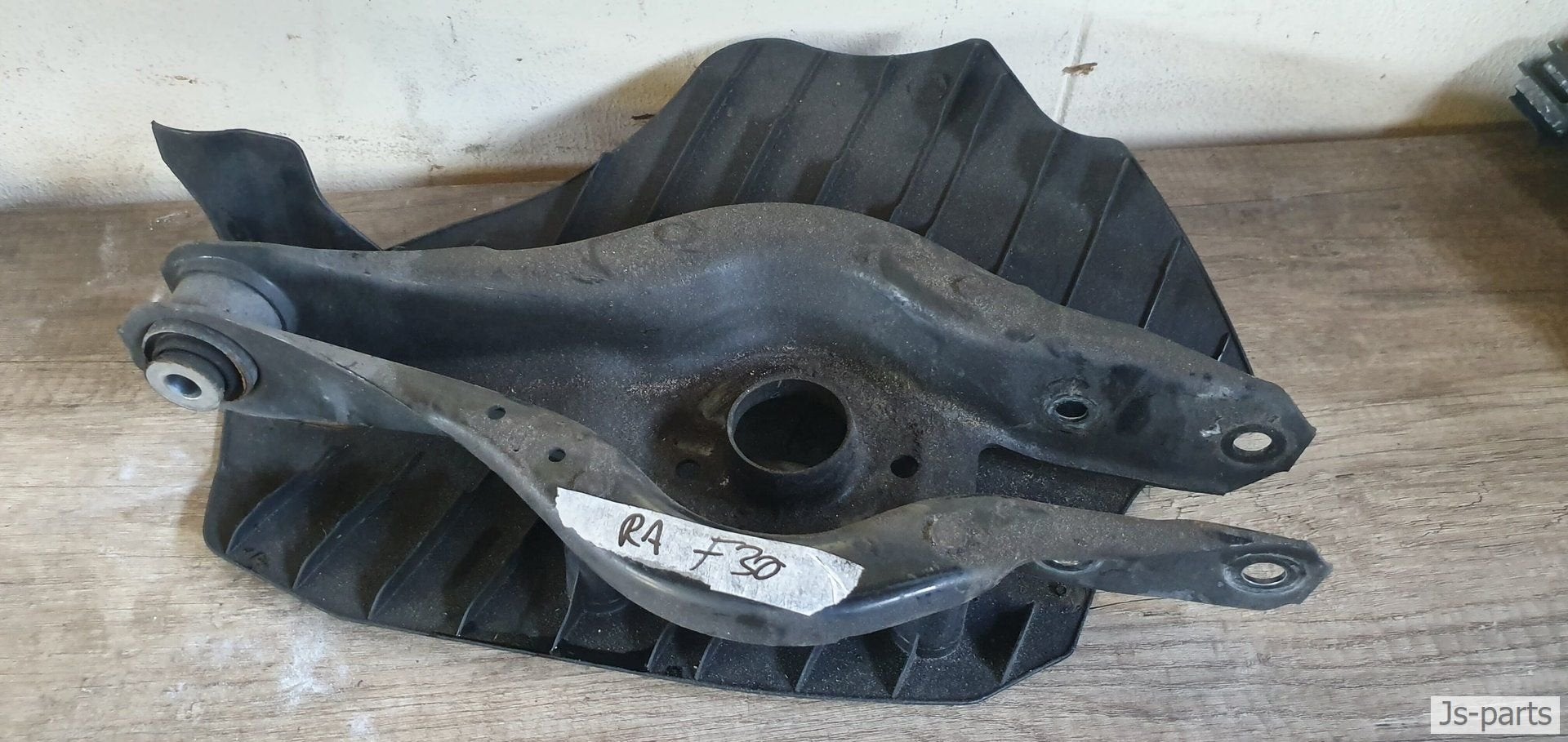 Veerschotel rechts achter BMW 3-serie F30, Gebruikt, -, -, Ophalen of Verzenden