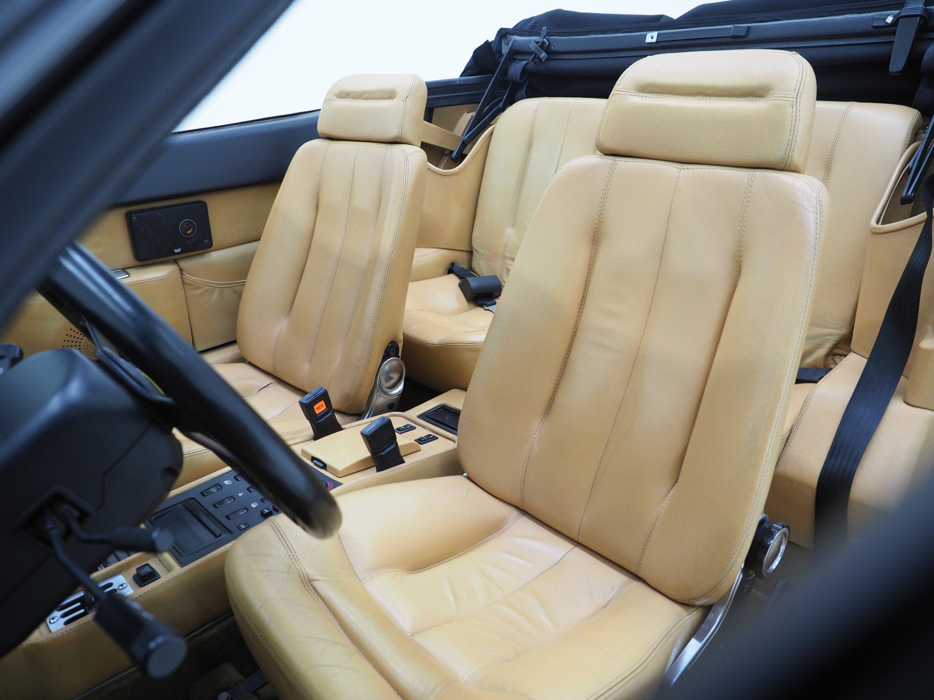 Ferrari Mondial Cabriolet 3.0 Quattrovalvole | 1984 | Leder, foto 9