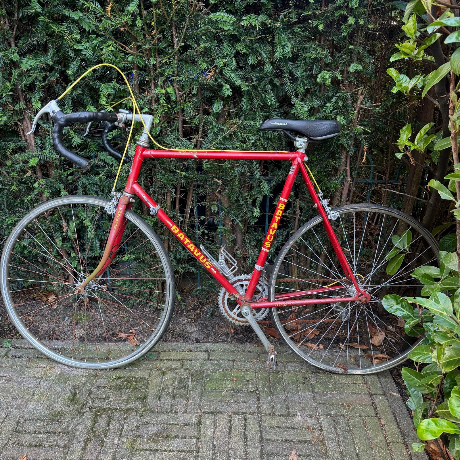Batavus racefiets - Klassiek rood model, Fietsen en Brommers, Ophalen, 28 inch, Gebruikt, Batavus