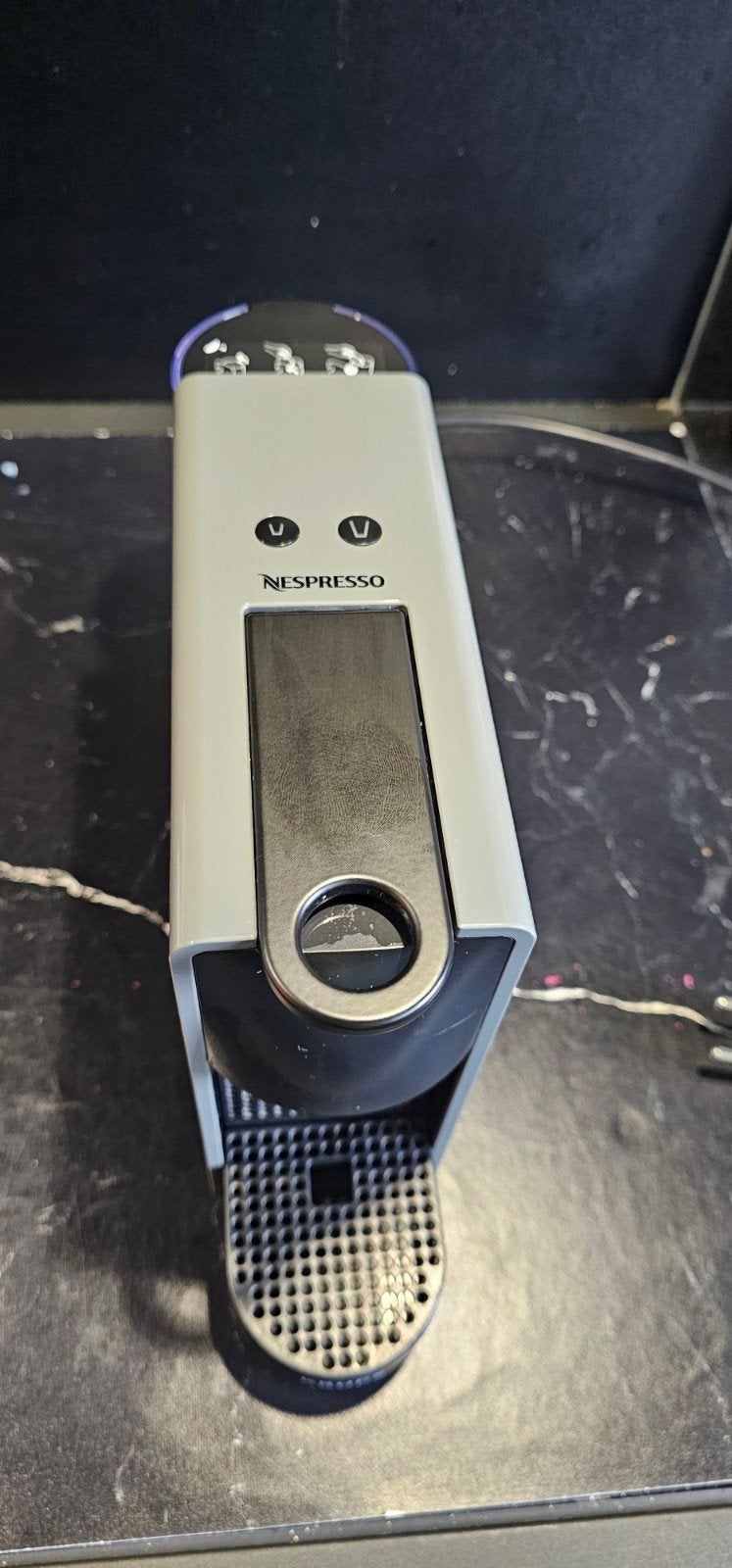 Nespresso koffiemachine - waterreservoir beschadigd, Ophalen, Zo goed als nieuw, 1 kopje, Combi