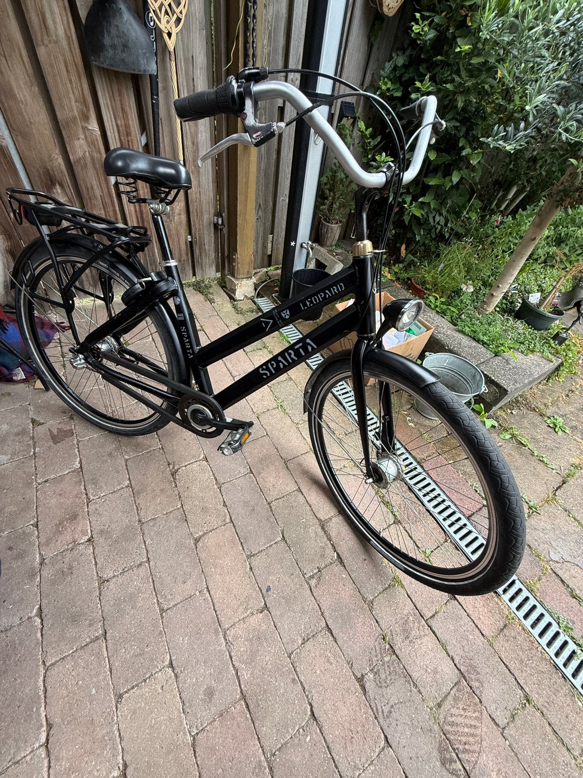 Te koop Batavus Leopard kleur zwart drie versnelling, 16 tot 18 inch, Versnellingen, Batavus, Ophalen of Verzenden