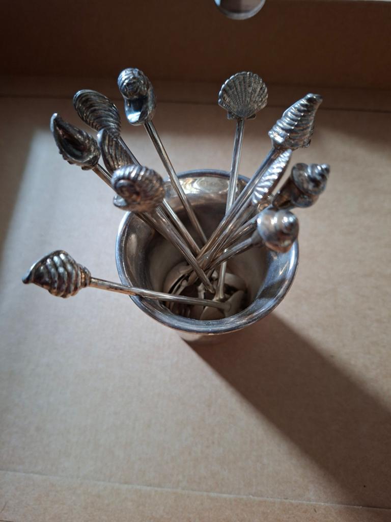 Set van 12 (6xlepels en 6xvorkjes) met schelpdecor, Ophalen of Verzenden