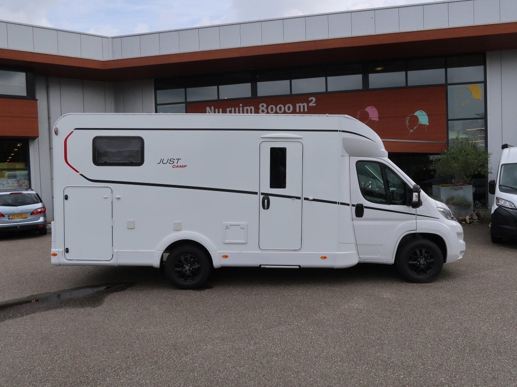 Dethleffs Just Camp T 6812 EB 165 pk MET HEFBED, Caravans en Kamperen, Campers, Ringverwarming, 6 tot 7 meter, ABS, Dethleffs