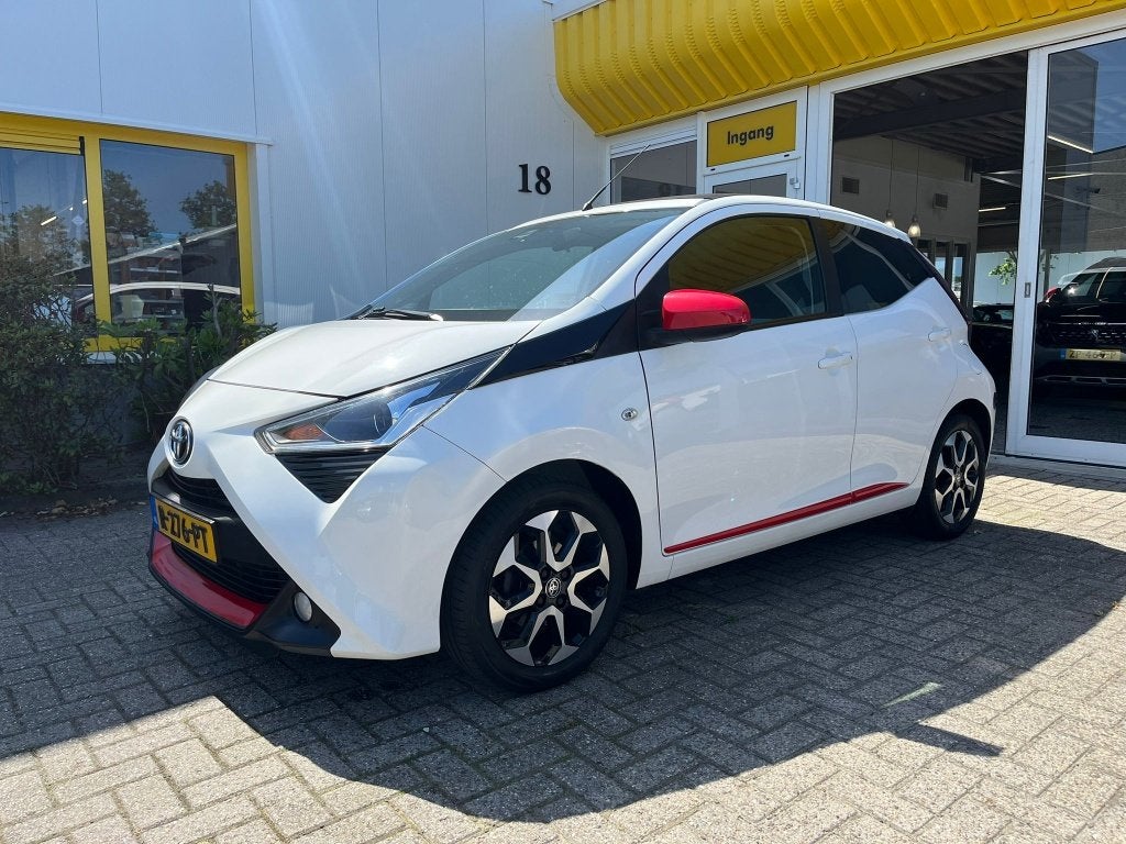 Toyota Aygo 1.0 VVT-i x-play Cabrio LPG-G3 Airco (bj 2020), Auto's, Voorwielaandrijving, Gebruikt, Euro 6, Wit