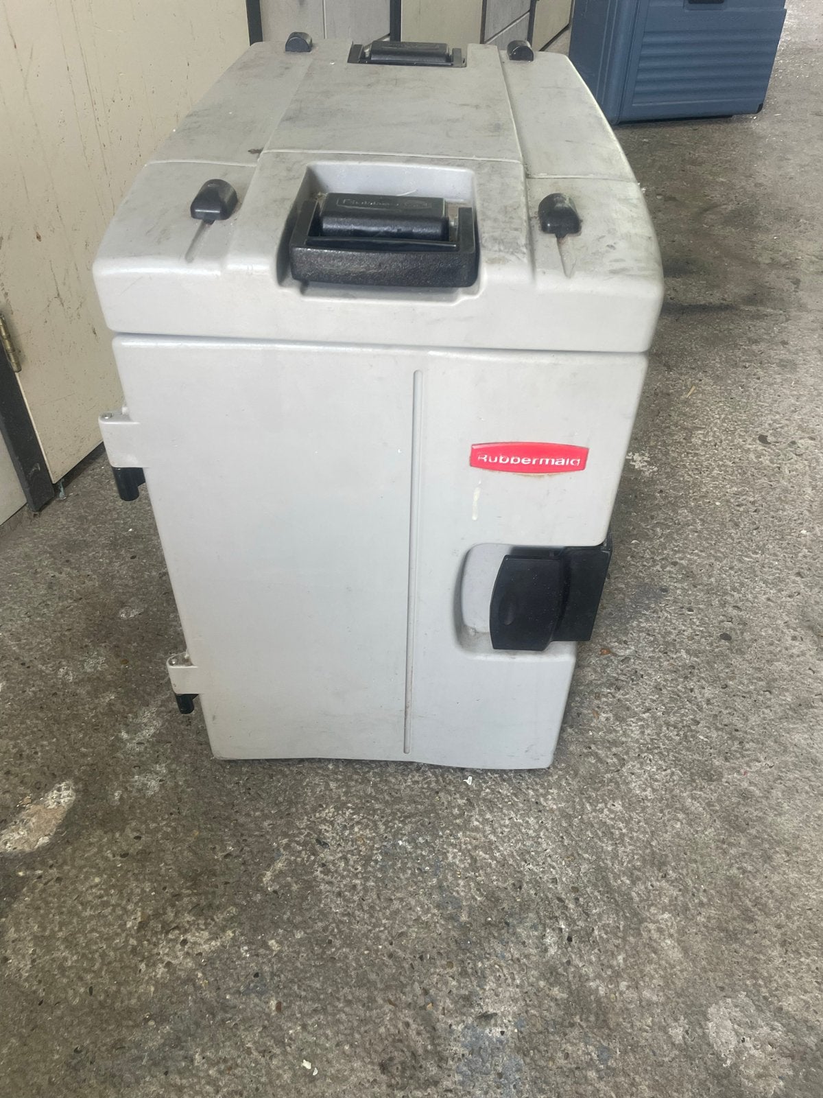Rubbermaid en Rieber Thermoboxen - Gebruikt, Ophalen of Verzenden, Gebruikt, Transport en Opslag